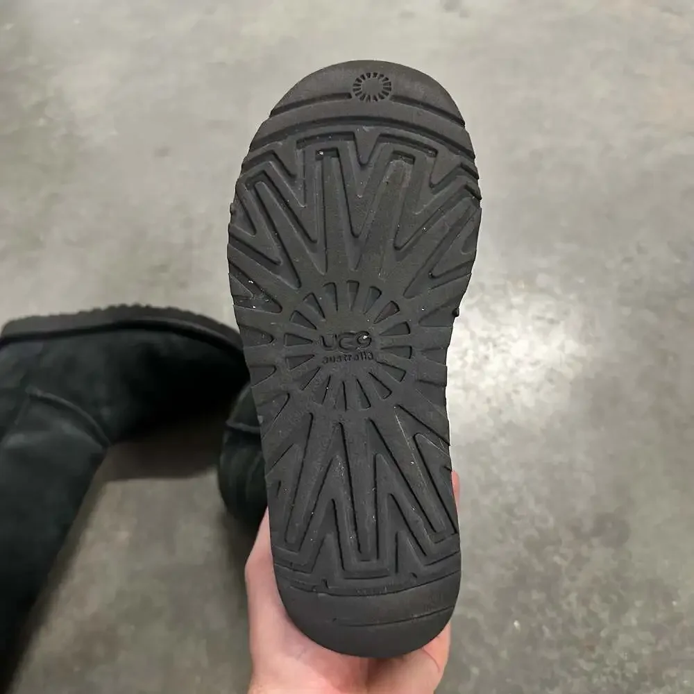 UGG australia classic